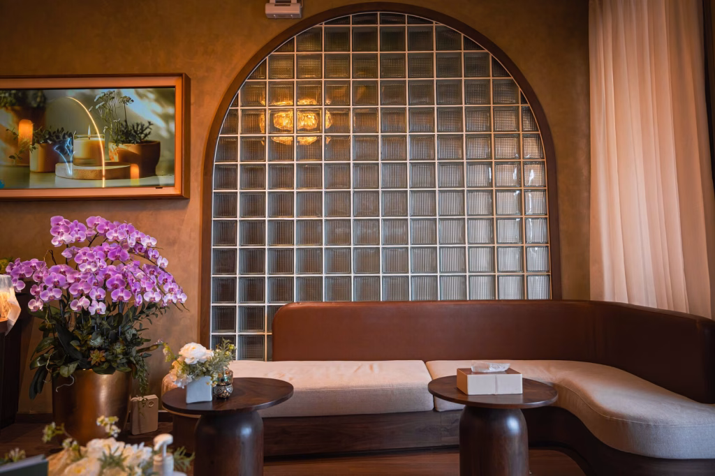 Health Land Spa - home